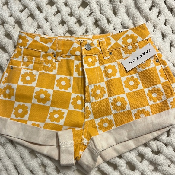 Orange PACSUN shorts - Picture 3 of 7